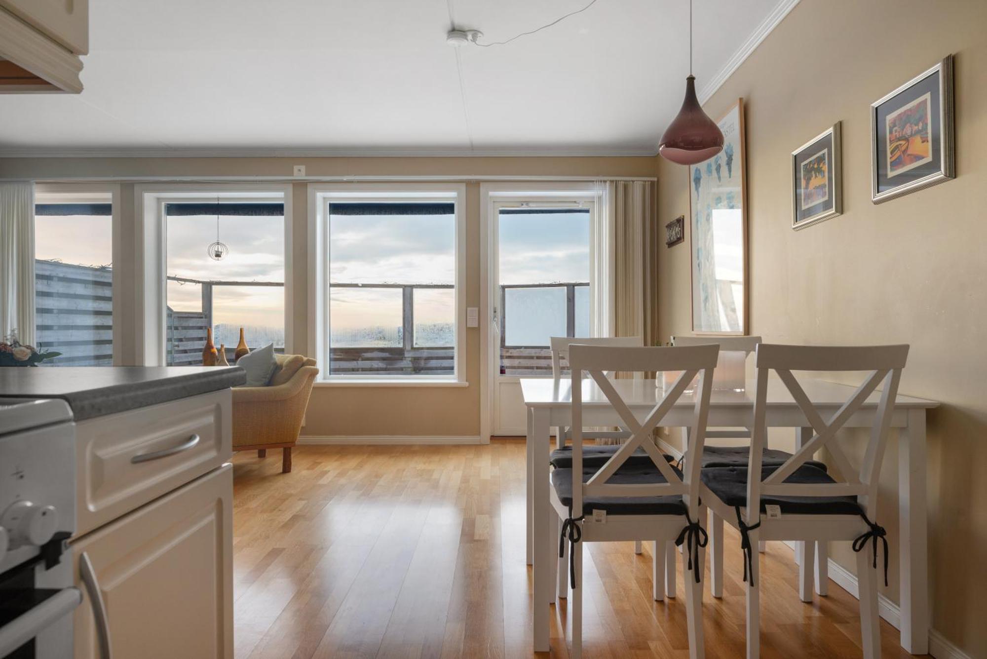 Villa Seafront With Terrific View By Ajf Dream Living Fjällbacka Exterior foto